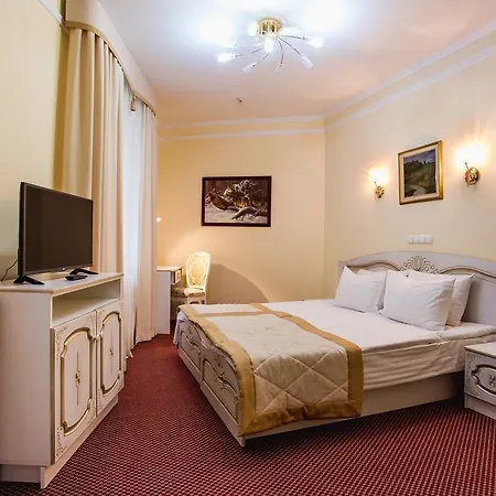 Natalia 18 Otel 3*