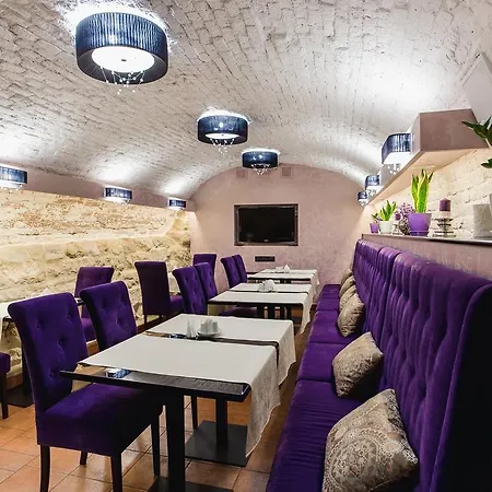 Natalia 18 Hotel Lvov