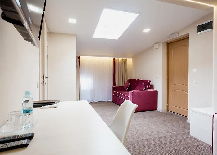 Natalia 18 호텔 3*